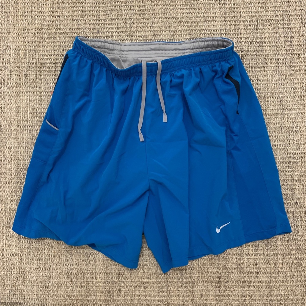 NIKE Men’s Medium Dri-Fit shorts